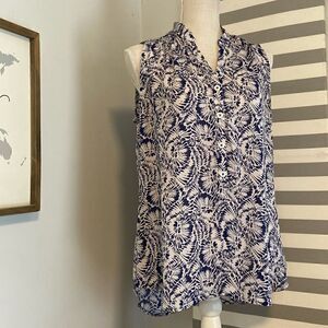 CAbi Blue & White Print Lightweight Style 5038 Plaza Sleeveless Blouse Sz Small